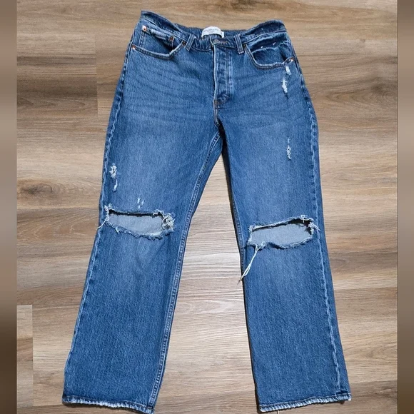 Abercrombie & Fitch The 90's Baggy Low Rise Busted Knee Women's Jeans Size 28 - Picture 2 of 14